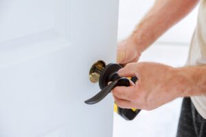 changer serrure poignée porte